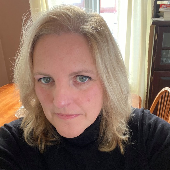 Meet your Posher, Nancy - Picture 1 of 1